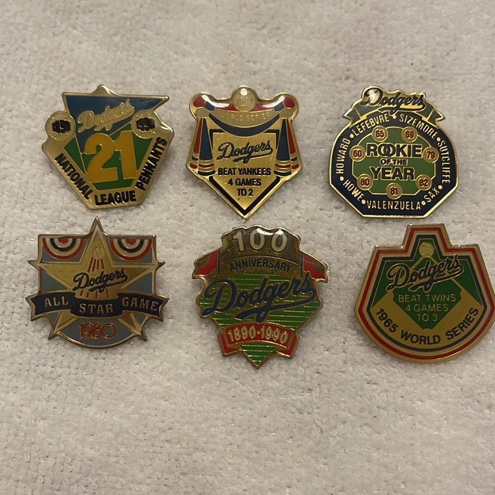 Dodgers Commemorative pins